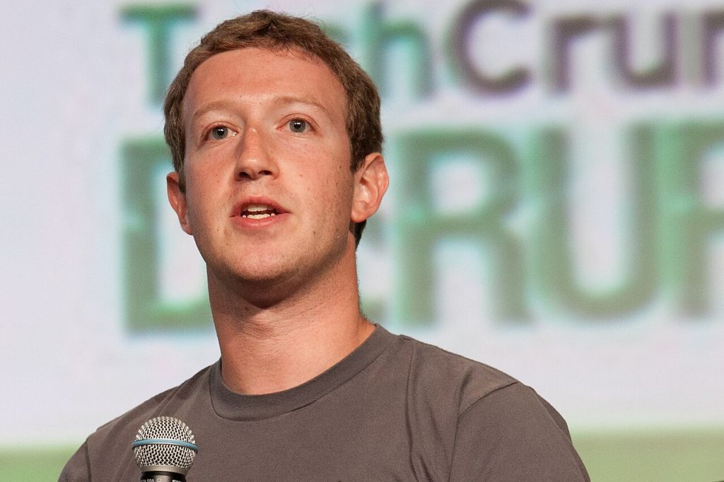 Meta-sag kan koste milliarder: Whistleblower retter hårde anklager mod Zuckerberg