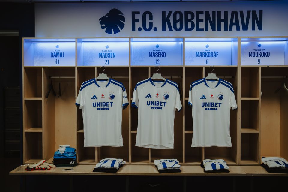 FCK sender Røde Kors på banen i Parken med særlige jubilæumstrøjer